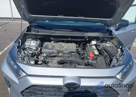 2021 Toyota Rav4 Le z USA, uszkodzony, nr VIN 2T3F1RFV0MC142978